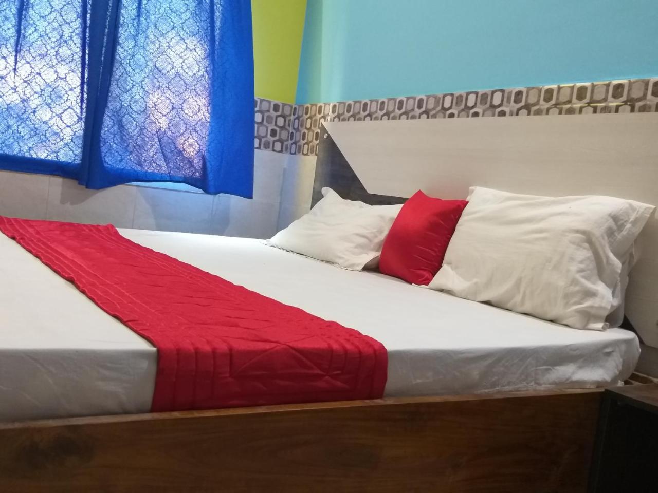 Beach Heaven A Hotel In プリ エクステリア 写真