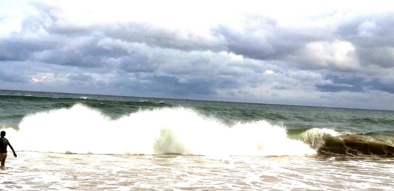 Beach Heaven A Hotel In プリ エクステリア 写真